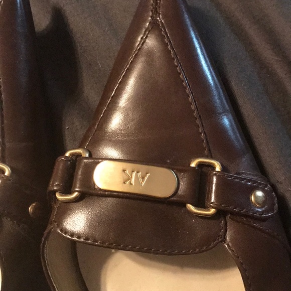 Brown 👡 Anne Klein 👡 pumps! So cute! - Picture 3 of 3